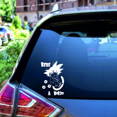 songoku bebé a bordo